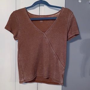 American Eagle orange top